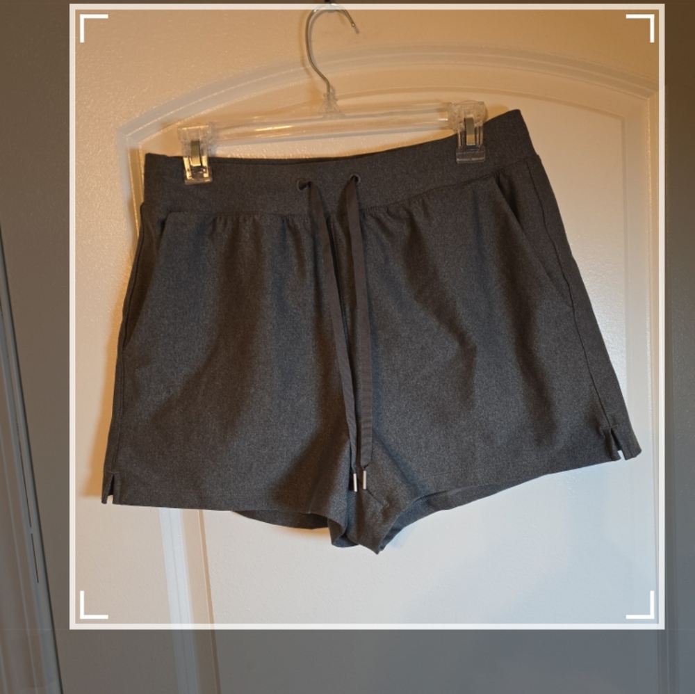 Old Navy Active power soft medium Shorts